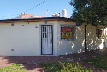 Departamento en  Calle Manuela Pedraza 1228, Caseros, Tres De Febrero, Provincia De Buenos Aires, Arg