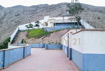 Casa en  La Planicie, Lima