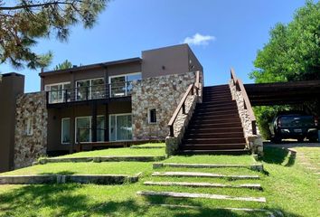 Casa en  Barrio Cerrado Costa Esmeralda, Pinamar