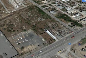 2 lotes de terrenos en renta en Plutarco Elias Calles 1 - 2, Monterrey -  