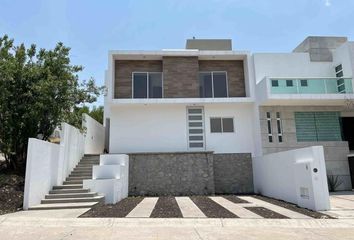 Casa en  Privada Salto De Juanacatlán 117-121, Fraccionamiento Real De Juriquilla, Querétaro, 76226, Mex