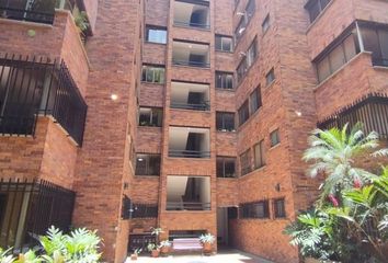 Apartamento en  Calle 5 O 3 35, Santiago De Cali, Cali, Valle Del Cauca, Col