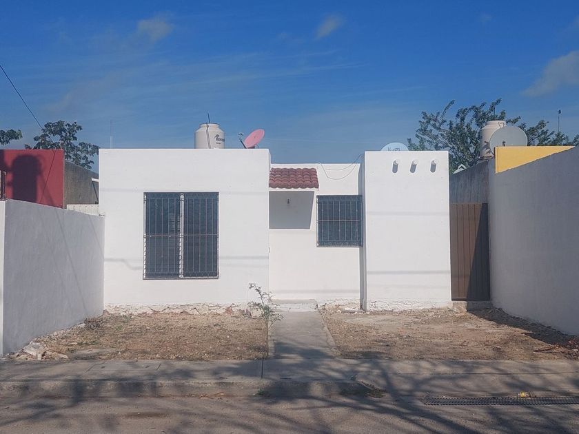 venta Casa en Hacienda Dzodzil, Mérida, Yucatán (EB-NC9203s)