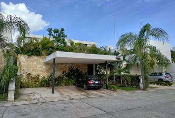 Casa en  Carretera Cheumán-cholul, Temozón Norte, Mérida, Yucatán, 97302, Mex