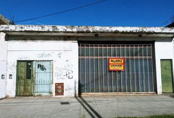 Locales en  Paso Del Rey, Partido De Moreno