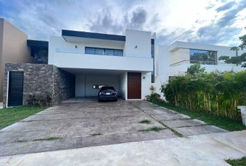 Casa en  Sitpach, Mérida, Yucatán