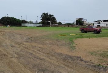 Terreno Comercial en  Los Esteros, Manta