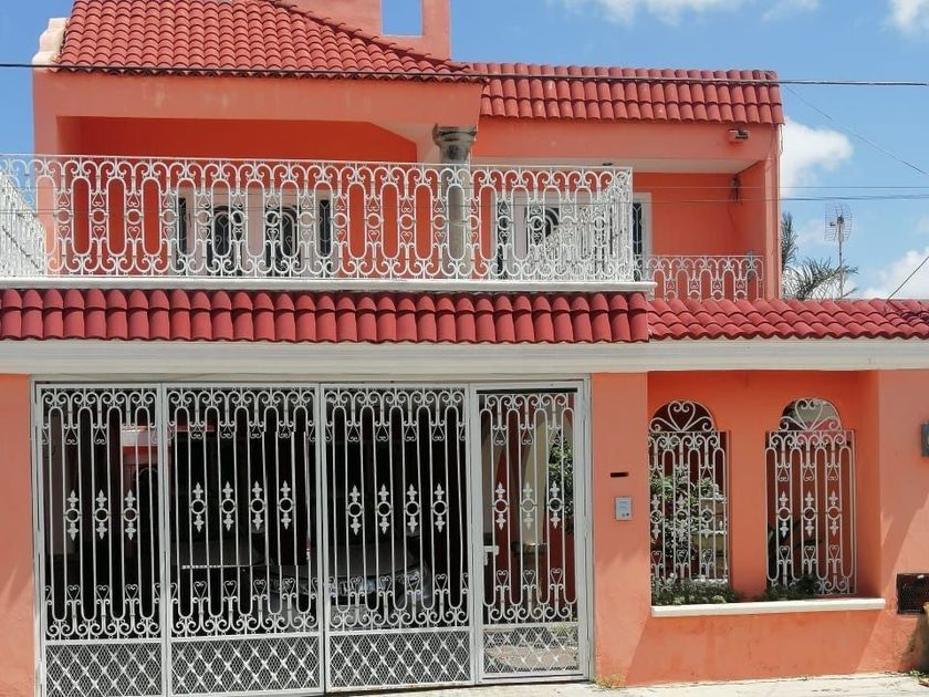 venta Casa en Bosques de Yucalpeten, Mérida, Yucatán (EB-LG4758s)