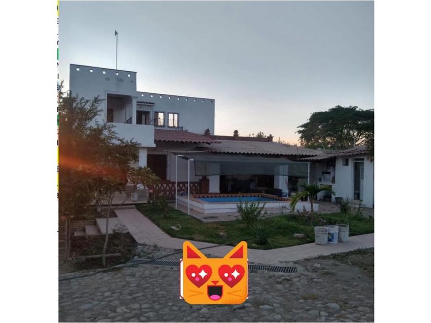 venta Casa en Santa Fe, Villa de Álvarez, Villa de Álvarez (3856523)-  