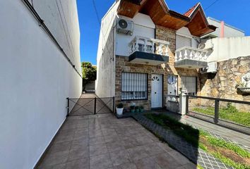 Departamento en  Polonia 375, Wilde, Avellaneda, B1875, Buenos Aires, Arg