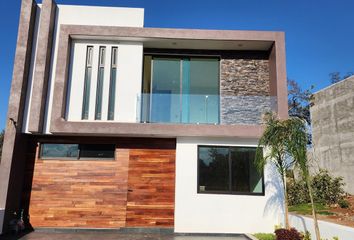 Casa en  Rincón De La Montaña, Morelia, Michoacán