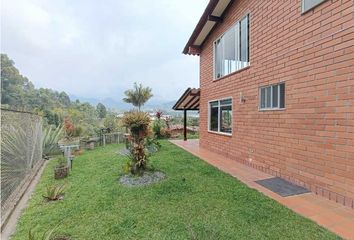 Casa en  La Enea, Manizales