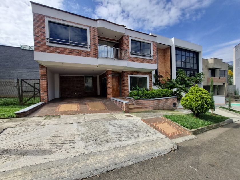 Casa en arriendo Sabaneta, Antioquia