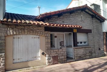 Casa en  Jujuy 2514, B7600dcz Mar Del Plata, Provincia De Buenos Aires, Argentina