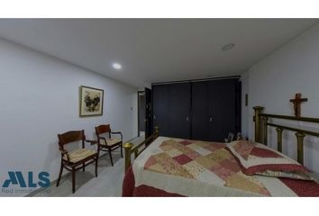 Apartamento en  Villa Nueva, Medellín