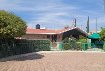 Casa en fraccionamiento en  Paseo Del Peñón, Villas De Irapuato, Irapuato, Guanajuato, 36670, Mex