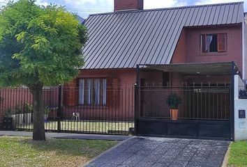 Casa en  Lorenzini 915, Mar Del Plata, General Pueyrredón, B7600, Buenos Aires, Arg