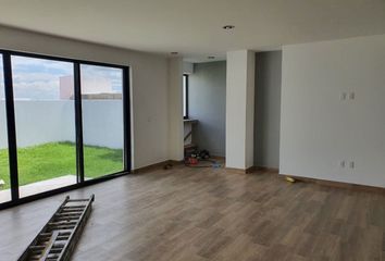 Casa en  Boulevard Universitario, Fraccionamiento Alta Rica, Querétaro, 76230, Mex