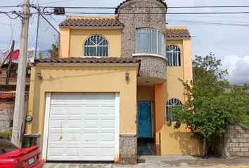 Casa en  Calle Aquila, Fraccionamiento Arío 1815, Morelia, Michoacán De Ocampo, 58337, Mex