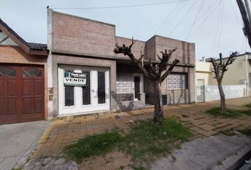 Casa en  Villa Luzuriaga, La Matanza