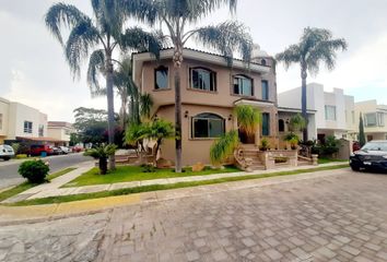 Casa en condominio en  Escudero 103-104, Fraccionamiento Jardín Real, Zapopan, Jalisco, 45136, Mex