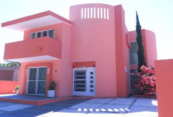 Casa en  Callejón De La Flor 1286, La Floresta, Puerto Vallarta, Jalisco, 48290, Mex