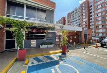 Apartment for rent in Ciudad Jardín, Cali