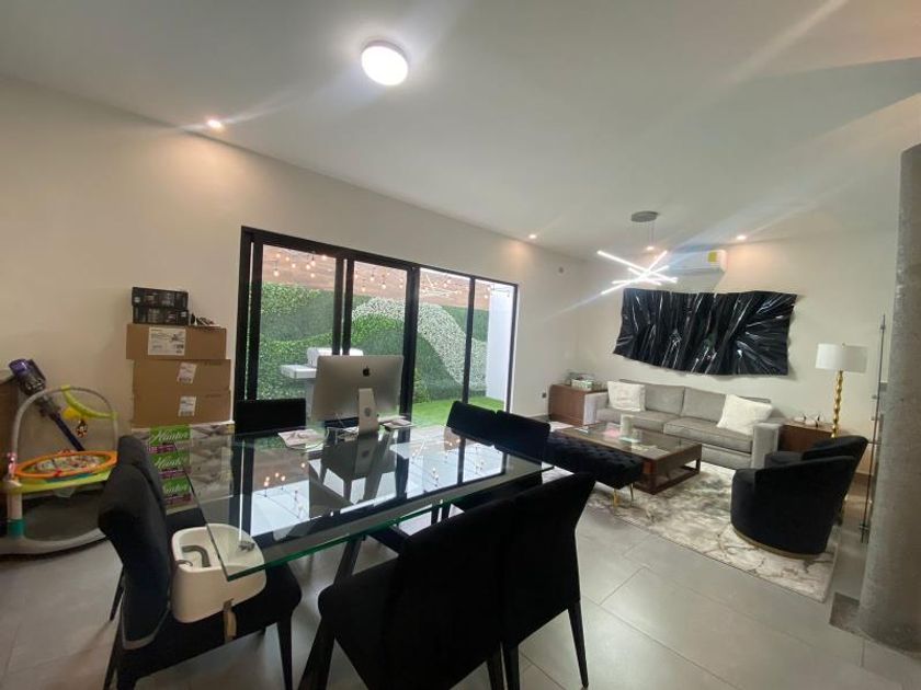 Venta Casa En Residencial El Encanto II, Monterrey (MX21-KM0842)- Icasas.mx