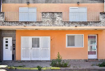 Casa en  Azcuénaga, Rosario