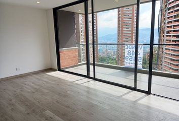 Apartamento en  Poblado, Medellín