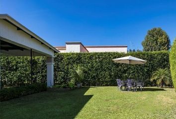 Casa en condominio en  Calle Paseo De Las Araucarias 524-538, Res Cond Campo De Golf Santa Anita, Tlajomulco De Zúñiga, Jalisco, 45640, Mex