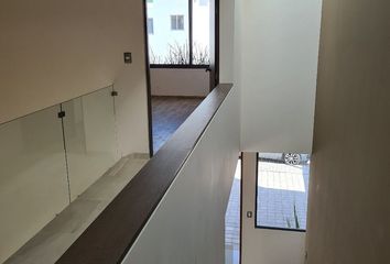 Casa en  Calle Senda Del Amor 15-55, Fraccionamiento Milenio 3ra Sección, Querétaro, 76060, Mex