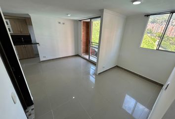 Apartamento en Rodeo Alto, Medellín