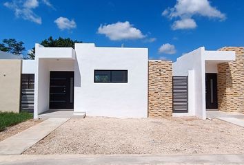 Casa en  Calle 18 101-103, Dzityá, Mérida, Yucatán, 97302, Mex