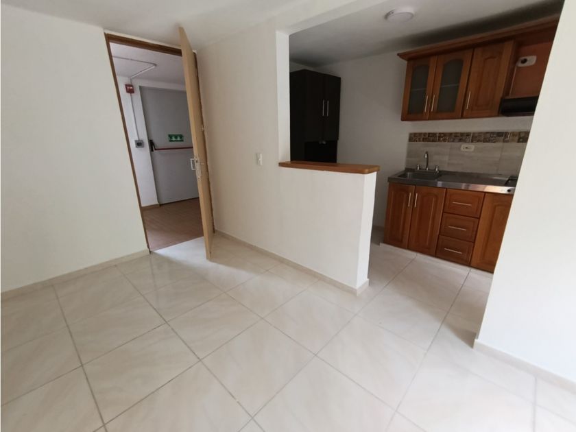 Apartamento en arriendo Parque Residencial Manzanillos, Rionegro, Oriente, Antioquia, Rap Del Agua Y La Montaña, 054040, Colombia