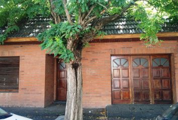 Casa en  Turdera, Partido De Lomas De Zamora