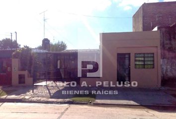 Casa en  Barrio Parque San Martin, Partido De Merlo