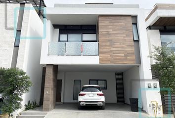 23 casas en venta en Lagos del Bosque, Monterrey 