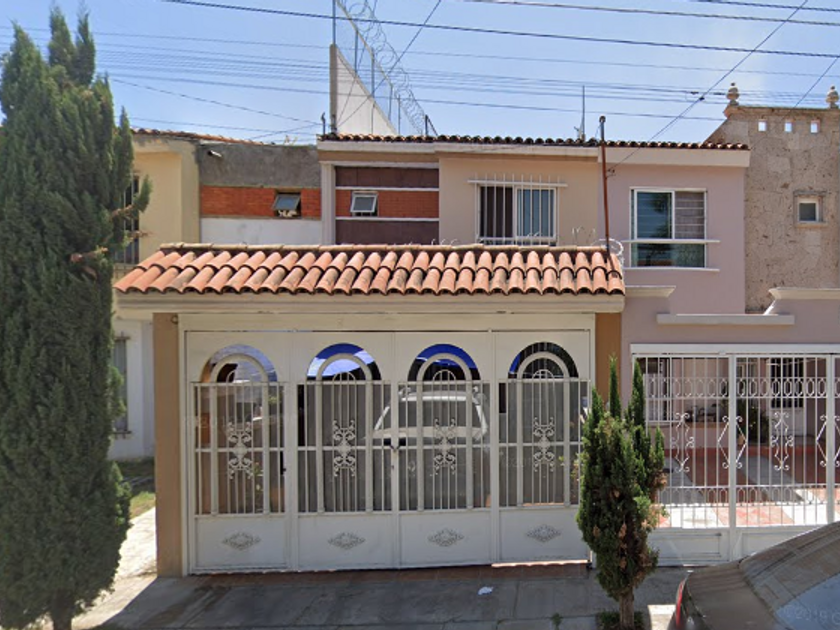 venta Casa en Ciudad Guzmán, Jalisco (F81331)