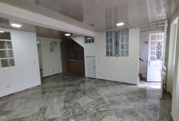 Apartamento en  Carrera 10 E 63 43 S, Bogotá, Bogotá, D.c., Col