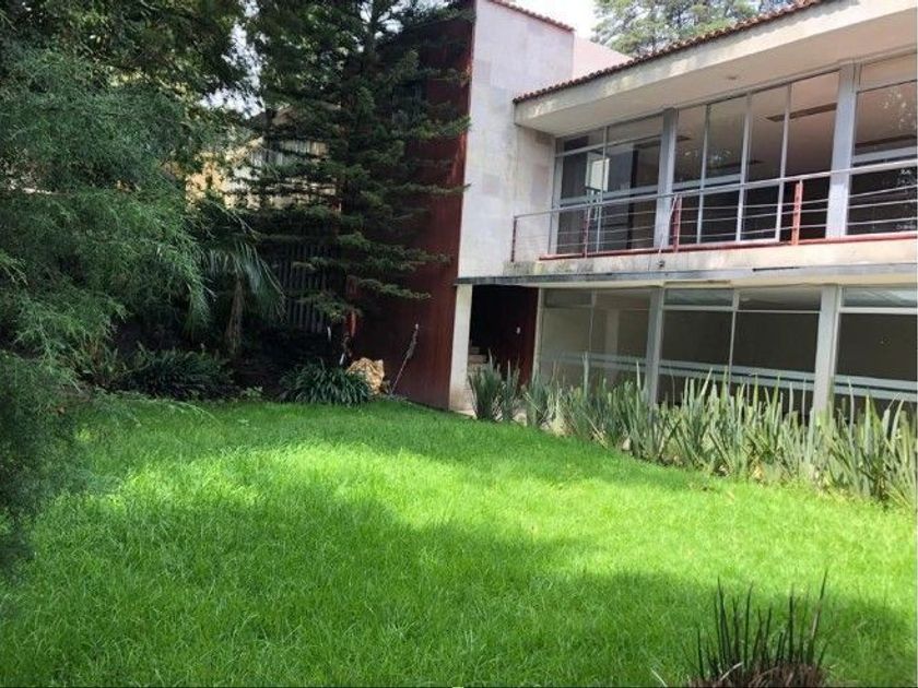 renta Casa en Tlalpan Centro, Tlalpan, CDMX (EB-EE5562r)