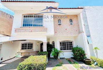 Casa en  Jardines Vallarta, Zapopan, Jalisco