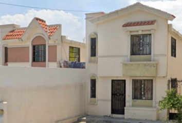 885 casas en venta en Santa Catarina 