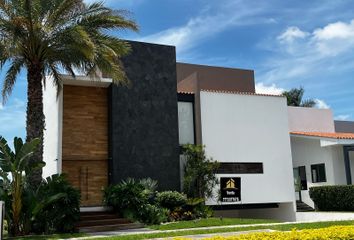Casa en  Paraíso Country Club, Emiliano Zapata, Cuernavaca, Morelos, México