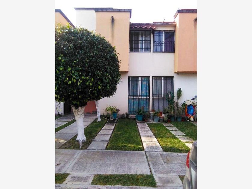 venta Casa en Pueblo Alpuyeca, Xochitepec, Morelos (MX23-OC0061)