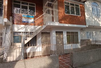 Casa en Colseguros, Cali