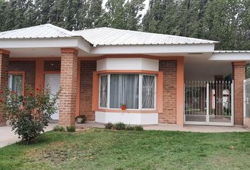 Casa en  Plottier, Neuquen