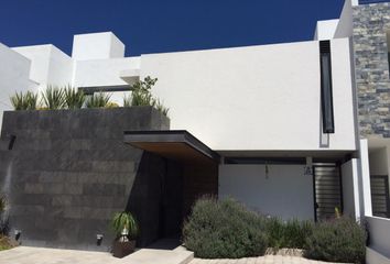 Casa en  Boulevard Universitario, Fraccionamiento Nuevo Paraíso, Querétaro, 76230, Mex