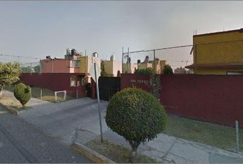 Casa en condominio en  Instituto Bilingüe Kennedy S. C., Calle Sultepec, Centro Urbano, Cuautitlán Izcalli, México, 54750, Mex