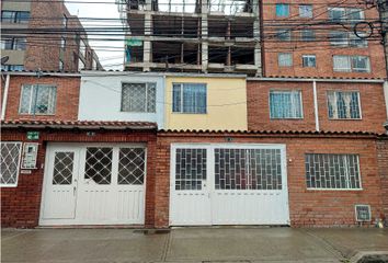 Casa en  Victoria Norte, Bogotá